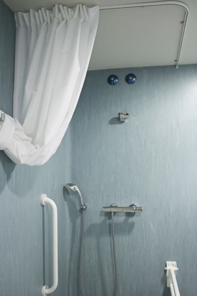 Senior Shower Installation in Saint Cloud